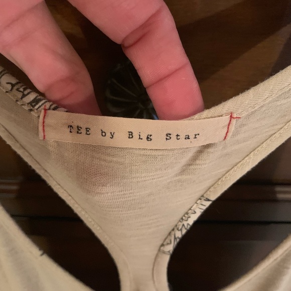 Tank - Picture 2 of 3